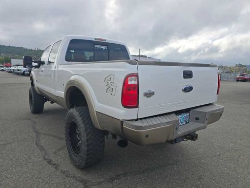 Used 2011 Ford F250 King Ranch w/ King Ranch w/Chrome Pkg AWD/4WD image 16
