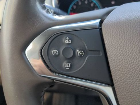 Used 2019 Chevrolet Traverse LT FWD image 25
