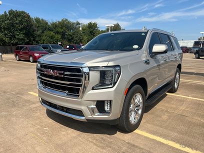 Used 2022 GMC Yukon SLT w/ SLT Luxury Package