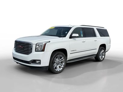 Used 2017 GMC Yukon XL SLT w/ Premium Edition