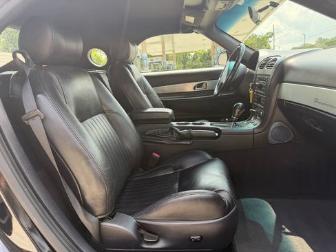 Used 2004 Ford Thunderbird RWD image 6