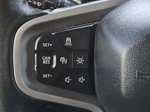 Used 2025 Ford Bronco Outer Banks image 21