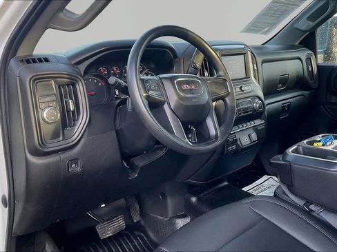 Used 2022 GMC Sierra 2500 Pro w/ Convenience Package image 17