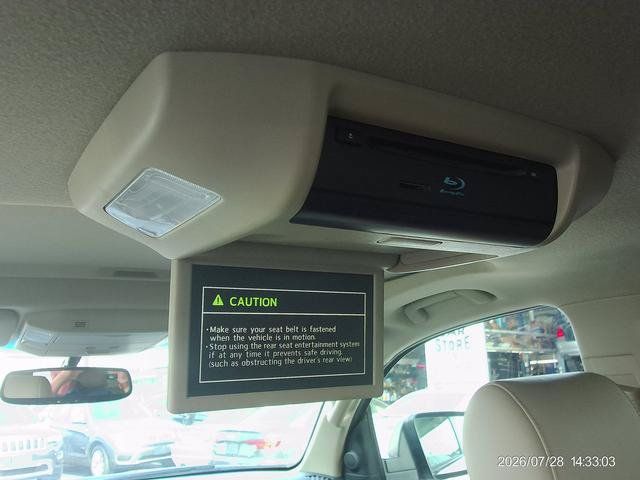 Used 2013 Toyota Sequoia Limited AWD/4WD image 7