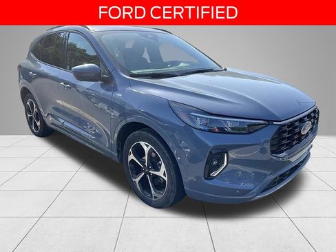 Certified 2023 Ford Escape ST-Line Elite w/ Premium Technology Package AWD/4WD image 2