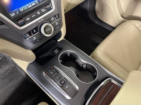 Used 2016 Acura MDX w/ Technology Package AWD/4WD image 36
