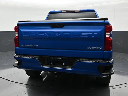 Used 2023 Chevrolet Silverado 1500 Custom RWD image 4