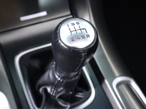 Used 2012 Acura TL SH-AWD image 21