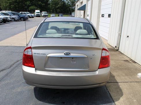 Used 2006 Kia Spectra EX image 14