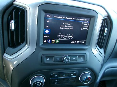 New 2026 Chevrolet Silverado 2500 Custom w/ Custom Value Package AWD/4WD image 15