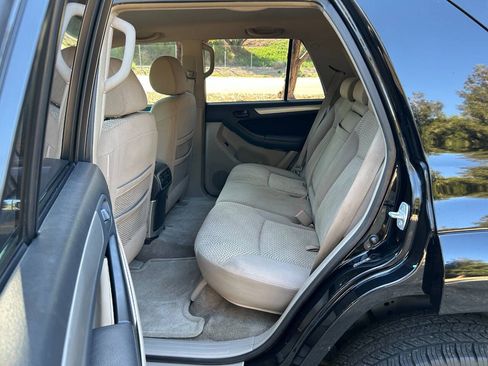 Used 2006 Toyota 4Runner SR5 RWD image 29