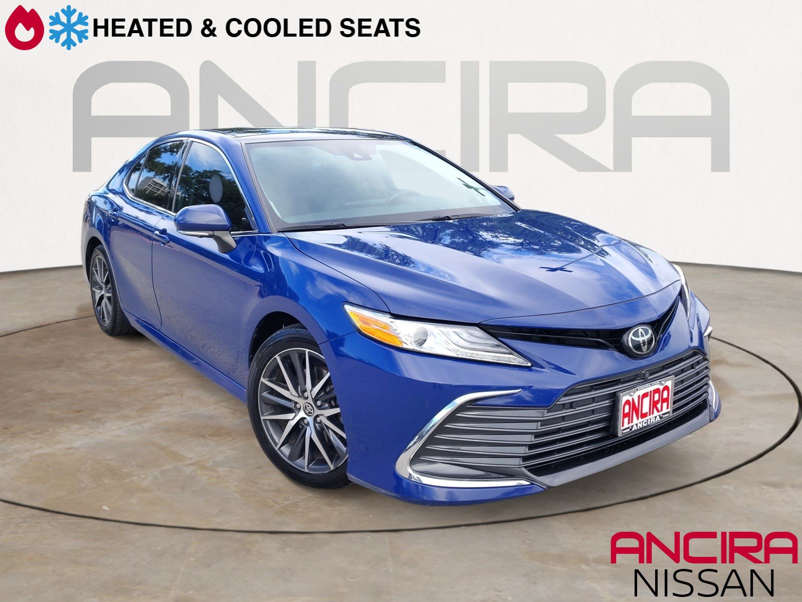 Used 2023 Toyota Camry XLE w/ Navigation Package FWD image 1