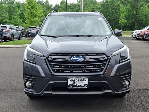 Certified 2023 Subaru Forester Limited AWD/4WD image 2