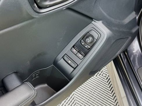 Used 2024 Toyota GR86 Premium image 17