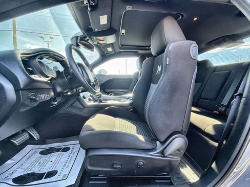 Used 2022 Dodge Challenger R/T Scat Pack w/ Driver Convenience Group image 13