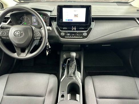 Used 2024 Toyota Corolla LE image 15