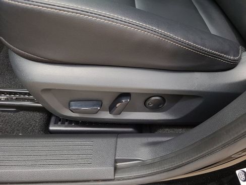 Certified 2023 Nissan Rogue SL w/ SL Premium Package FWD image 21
