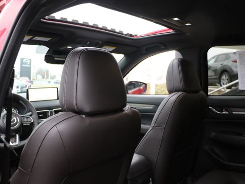 Certified 2025 MAZDA CX-5 Signature image 11