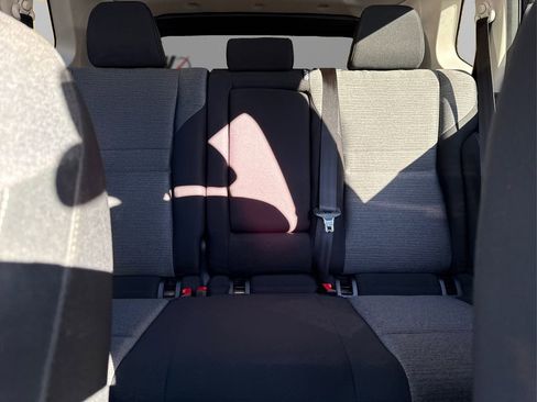 Used 2021 Nissan Rogue SV image 18