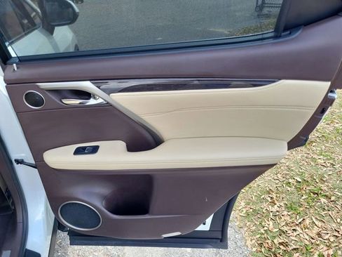 Used 2017 Lexus RX 350 FWD w/ Luxury Package image 34