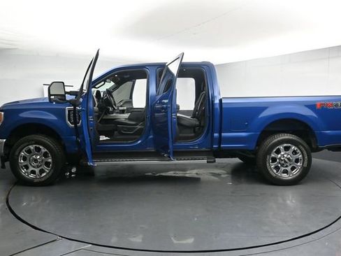 Used 2022 Ford F250 Lariat w/ Lariat Value Package AWD/4WD image 38