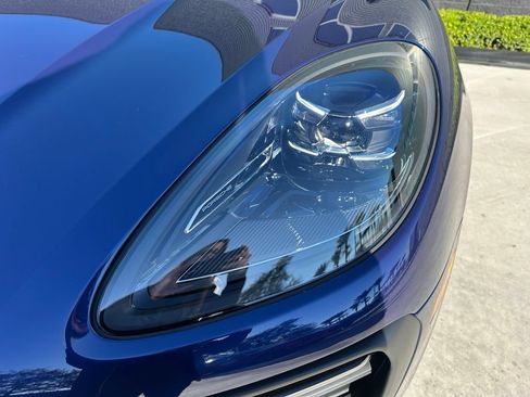 Used 2026 Porsche Macan AWD/4WD image 26