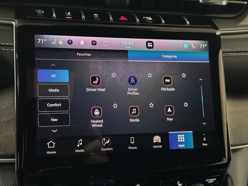 New 2025 Jeep Grand Cherokee Limited image 38