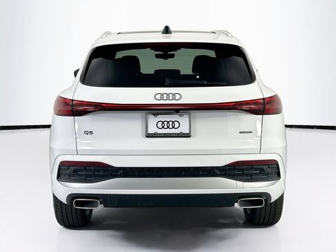 Used 2026 Audi Q5 Premium Plus w/ Premium Plus AWD/4WD image 6