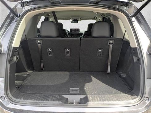 Used 2026 Honda Pilot EX-L image 6