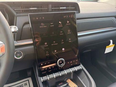 New 2026 GMC Terrain Denali AWD/4WD image 12
