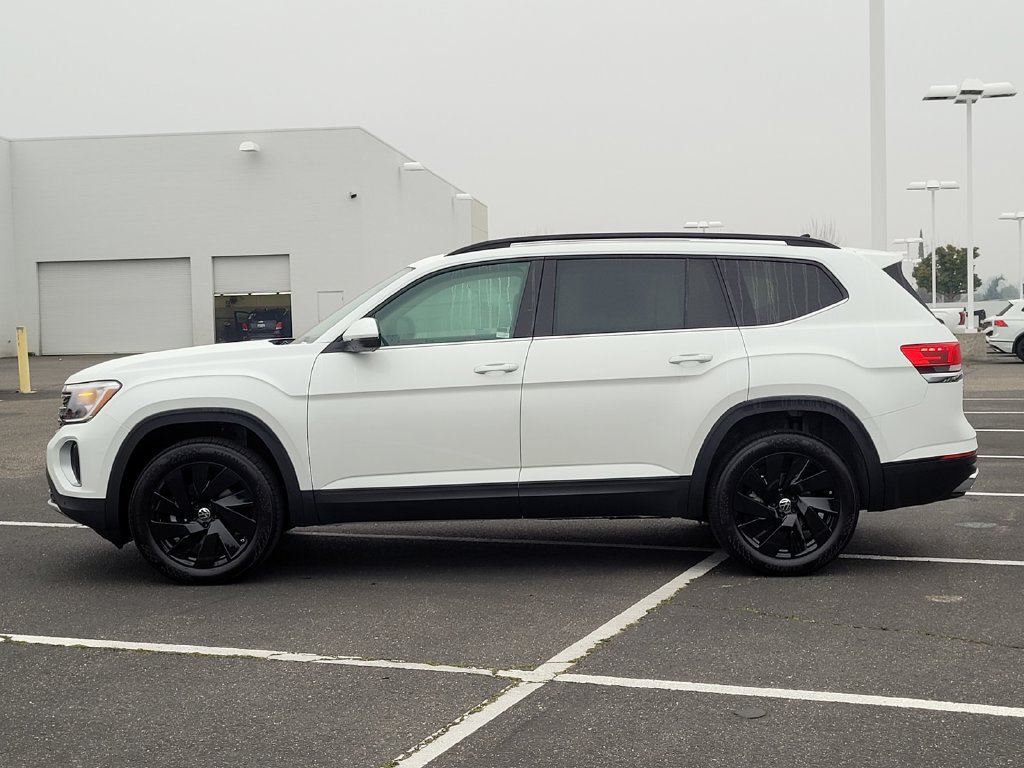 New 2026 Volkswagen Atlas SE FWD image 8