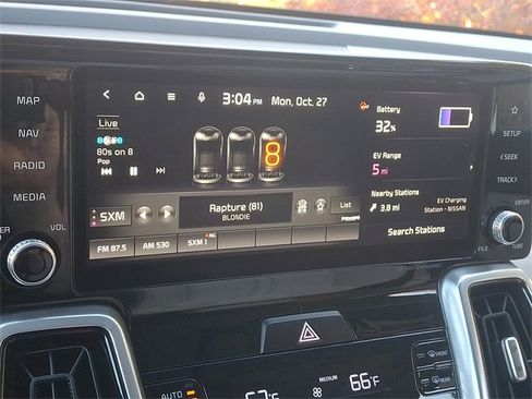 Certified 2022 Kia Sorento SX image 20