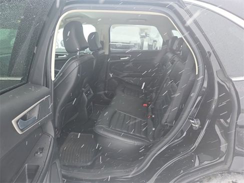 Certified 2023 Ford Edge SEL image 32