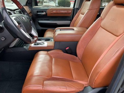 Used 2021 Toyota Tundra 1794 Edition image 5