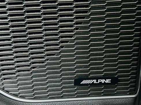 Used 2024 Jeep Grand Cherokee Limited 4xe w/ Trailer Tow Package image 17