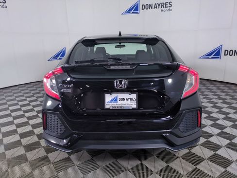 Used 2018 Honda Civic EX image 4