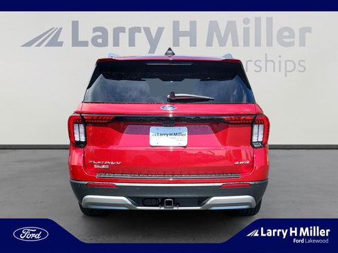 New 2025 Ford Explorer Platinum w/ LUX Leather Package image 4