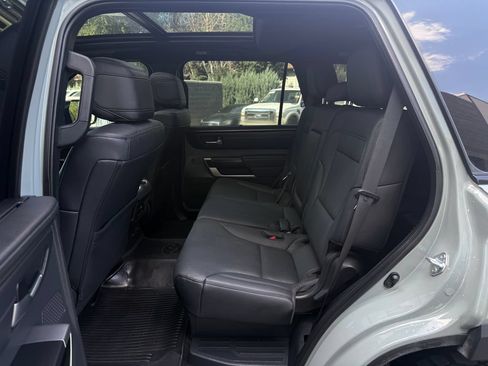 Used 2025 Toyota Sequoia Limited w/ Tow Technology Package AWD/4WD image 33