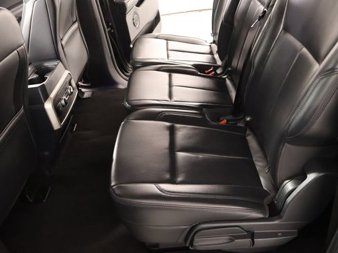 Used 2024 Ford Expedition Max XLT image 13