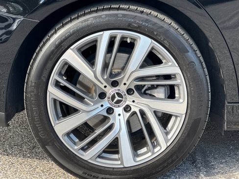 Used 2025 Mercedes-Benz E 350 4MATIC Sedan image 26