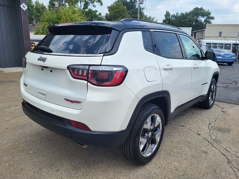 Used 2019 Jeep Compass Limited w/ Advanced Safety Group AWD/4WD image 7