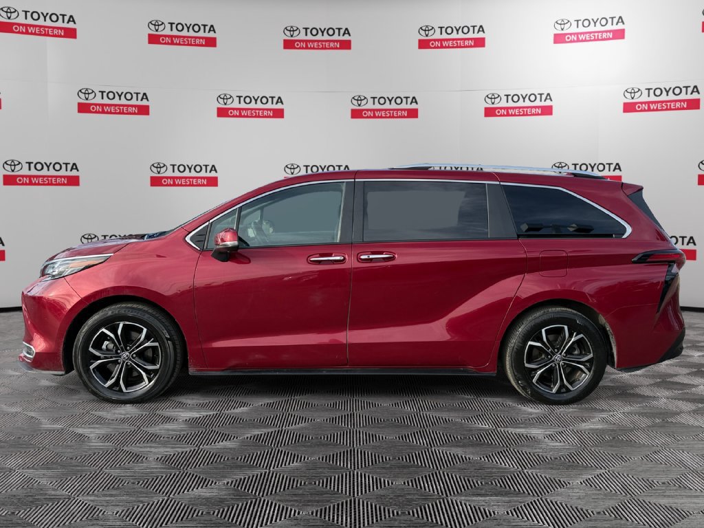 Certified 2025 Toyota Sienna Platinum AWD/4WD image 8