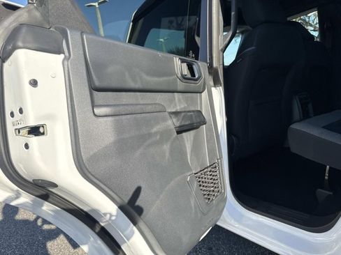 Used 2025 Ford Bronco Big Bend image 13