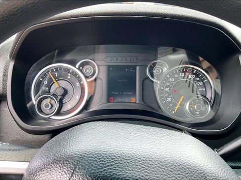 Used 2021 RAM 2500 Big Horn AWD/4WD image 20