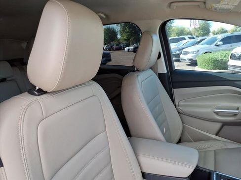 Used 2018 Ford Escape SEL image 12