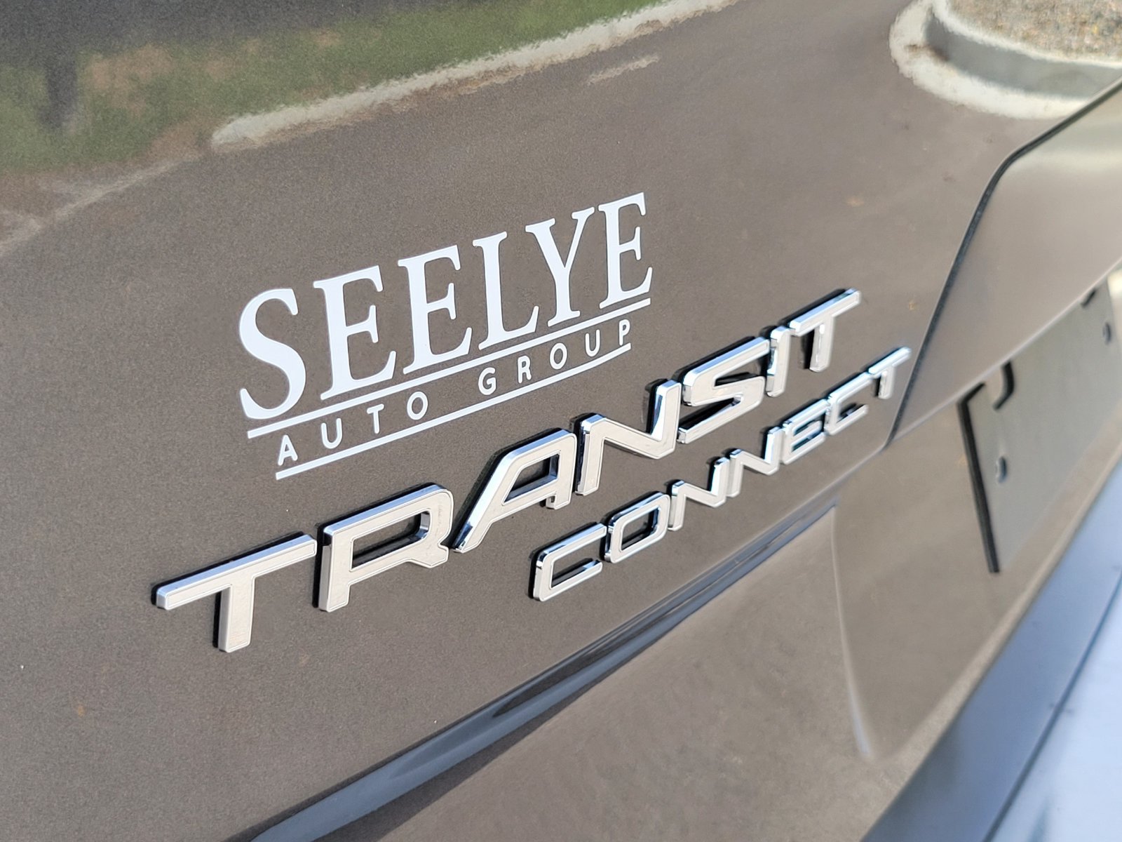 Used 2022 Ford Transit Connect XLT FWD image 32