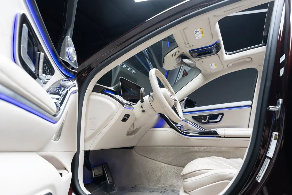 Used 2023 Mercedes-Benz Maybach S 580 4MATIC image 23