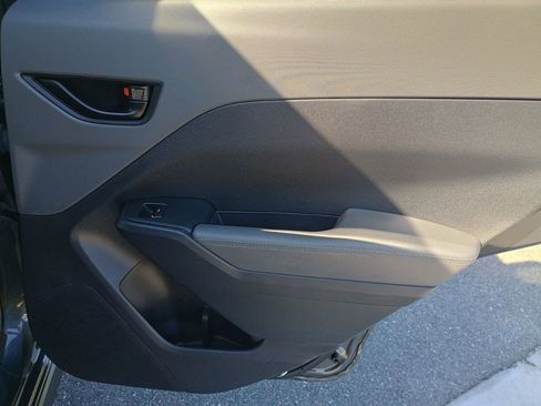 Certified 2024 Subaru Crosstrek 2.0i Premium w/ Crosstrek Mirror Package AWD/4WD image 18