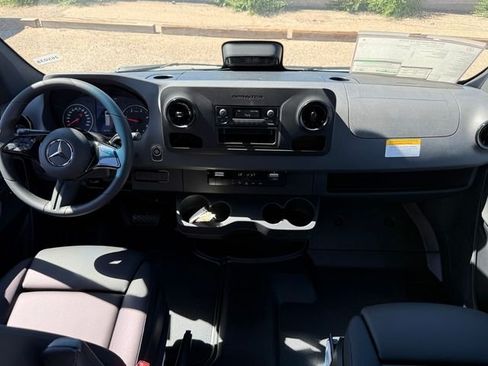New 2026 Mercedes-Benz Sprinter 2500 image 24