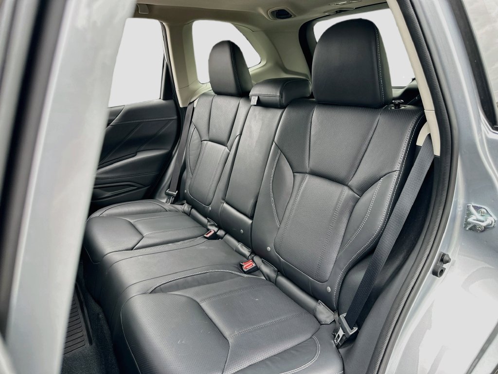 Used 2024 Subaru Forester Touring AWD/4WD image 26